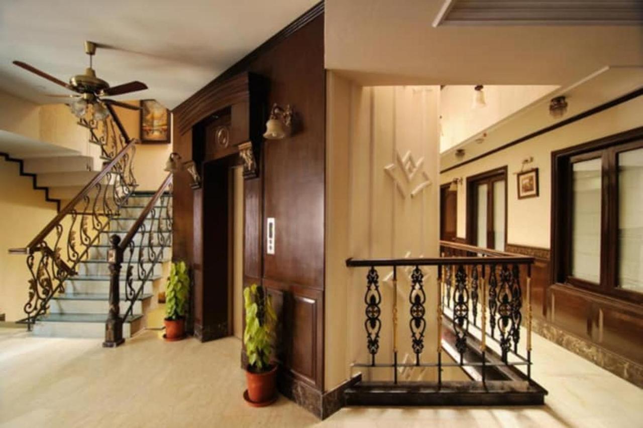 Greenleaf Apartment And Suites, Kalkaji ニューデリー エクステリア 写真
